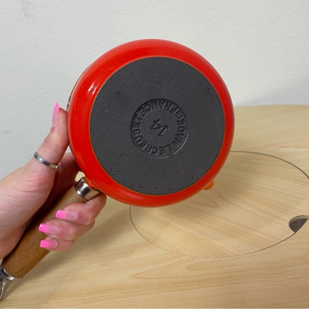 Le Creuset 3/4 Quart 0.75 Liter Flame Orange Enamel Coated Cast Iron Pot - Picture 7 of 8